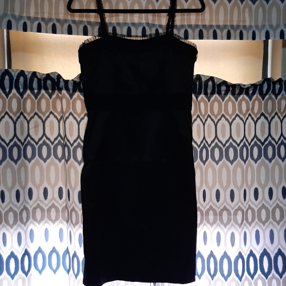 Dress - Picture 2 of 4